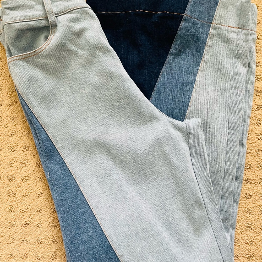 NWOT Colorblock Flare Jeans - Picture 8 of 8